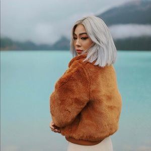 Meet your Posher, Vicky